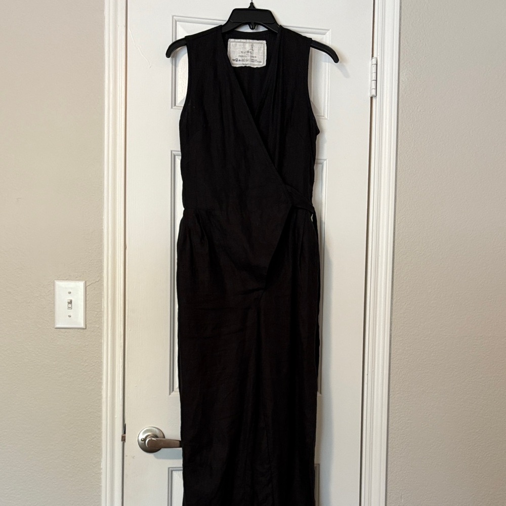 notPERFECTLINEN Black Sleeveless Wrap Jumpsuit